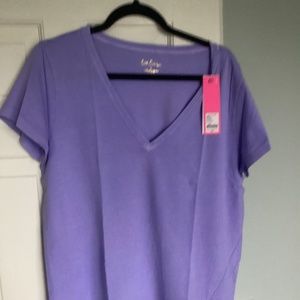 Lily pulitizer t shirt